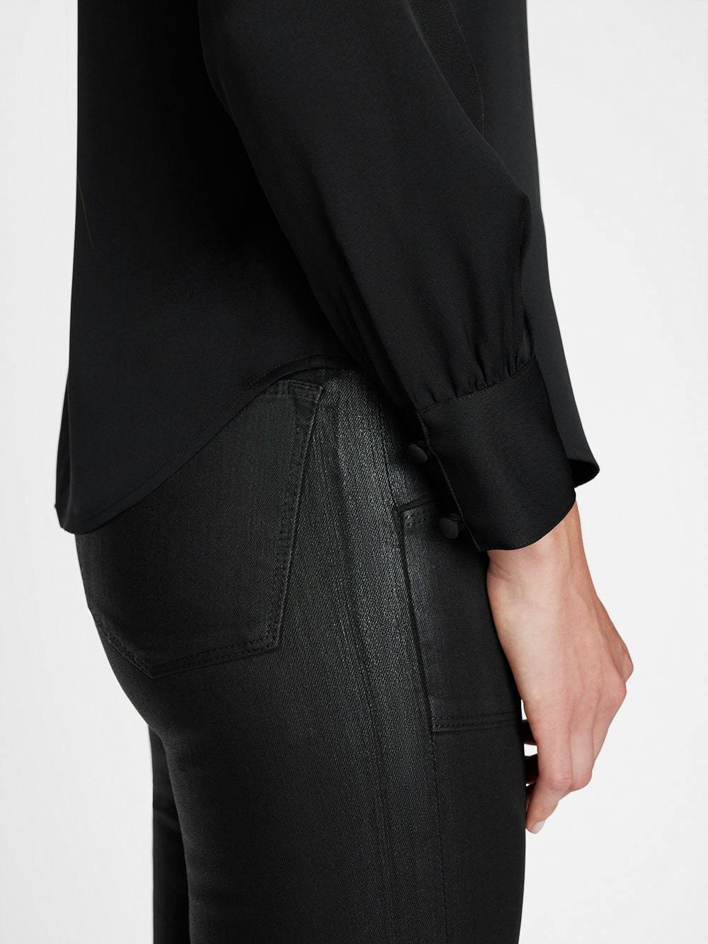 sleeve detail view